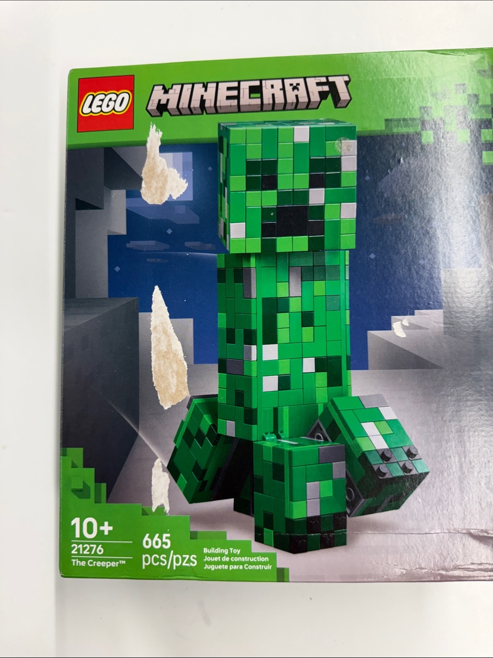NEW Lego Minecraft Creeper Model 21276